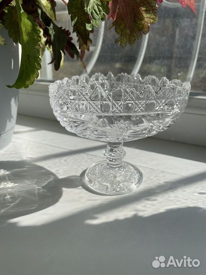 Вазочка на ножке хрусталь СССР
