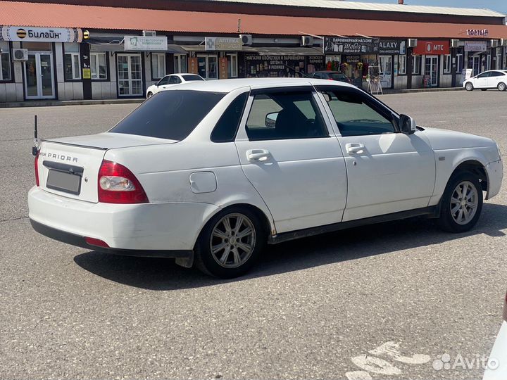 LADA Priora 1.6 МТ, 2007, 300 000 км