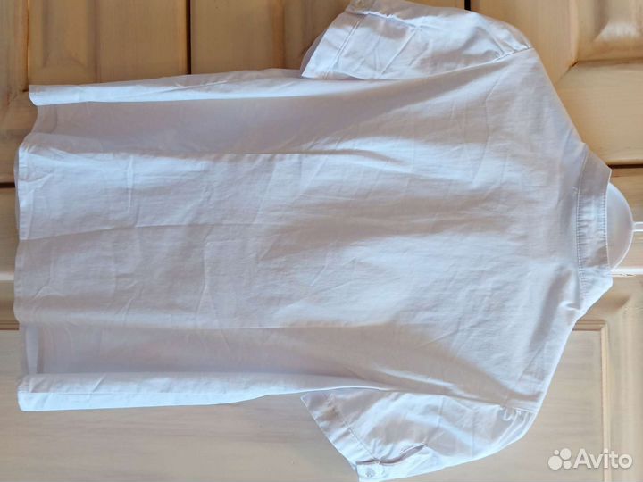 Блузы белые