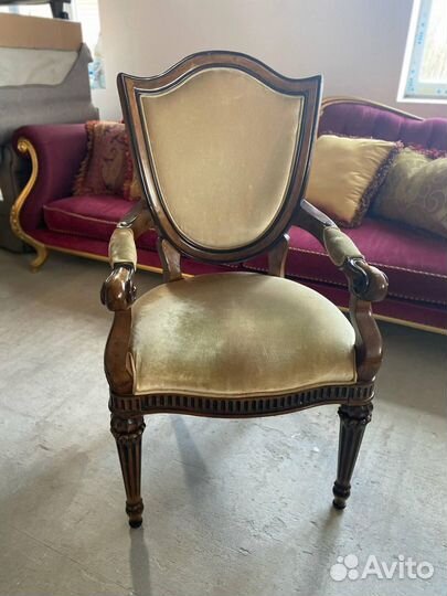 Полукресло США