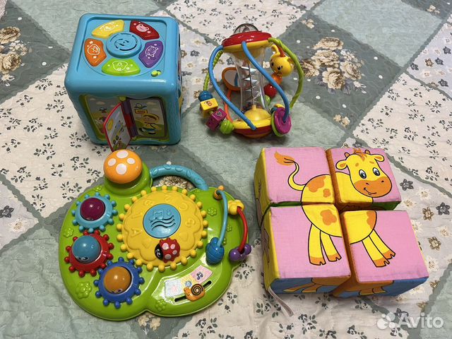 Развивающие игрушки