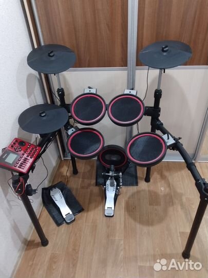Электронная ударная установка(барабаны)
