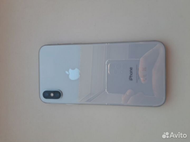 iPhone X, 64 ГБ