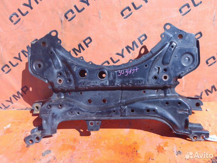 Балка под двс Toyota Prius ZVW30 2ZR-FXE 2011