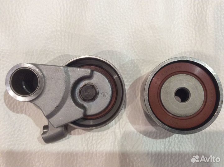 Ролики натяжители ремня грм