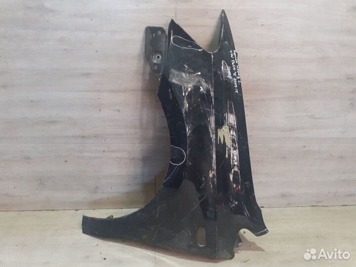 Крыло Volkswagen