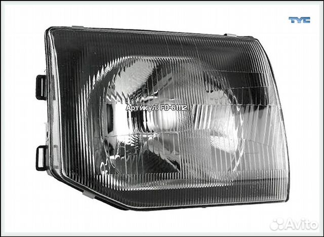 Фара правая Mitsubishi Pajero 2 поколение