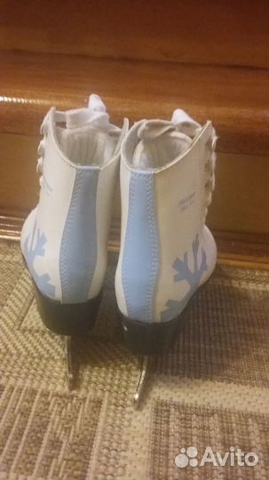 Коньки для девочки р.29