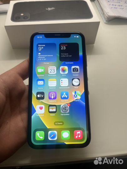 iPhone 11, 64 ГБ