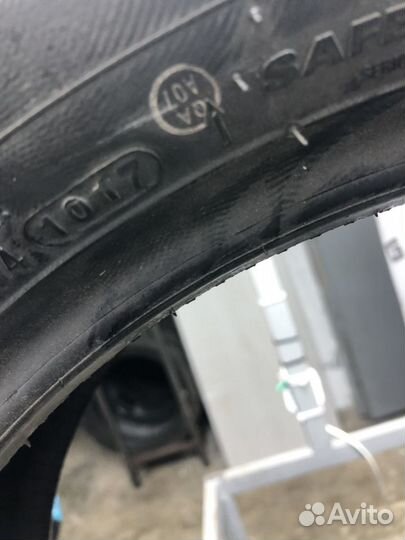 Kumho 792 225/60 R17