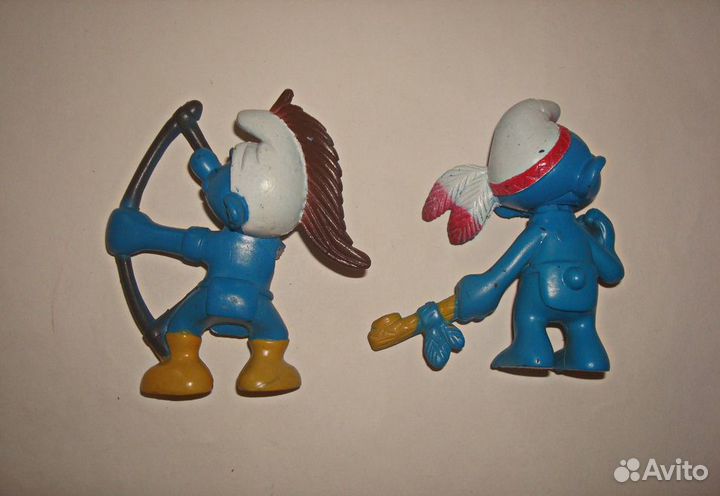 Солдатики киндеры Негры гдр и Индейцы. Смурфики
