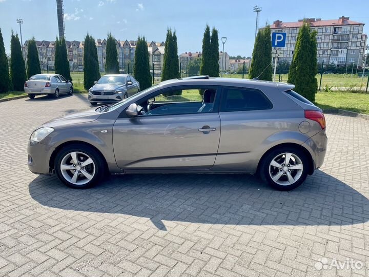 Kia Ceed 2.0 AT, 2008, 235 000 км