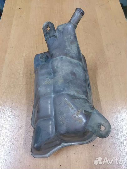 Расширительный бачок Ford Mondeo 2 97BB8K218AB