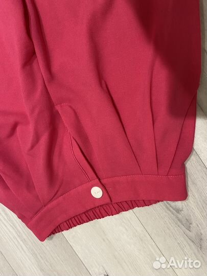 Брючный костюм женский 44 размер