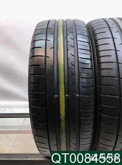 Dunlop SP Sport Maxx 050+ 215/55 R17 96P
