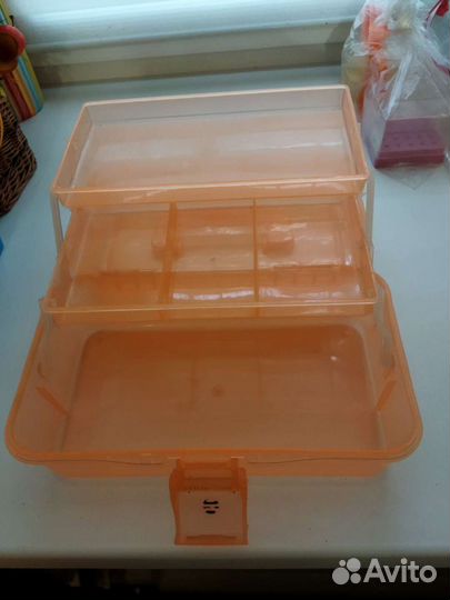 Чемодан кейс для мастера маникюра