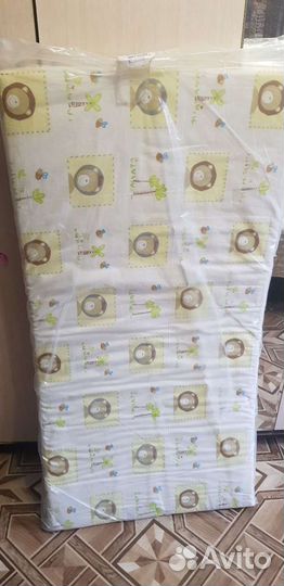 Детская кровать с матрасом