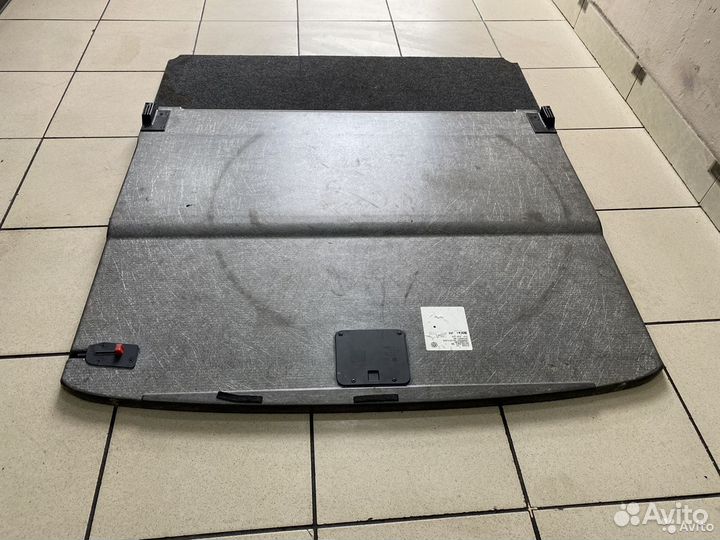 Полка багажника Volkswagen Tiguan