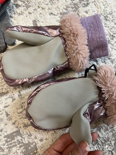 Бронь. Варежки noble people