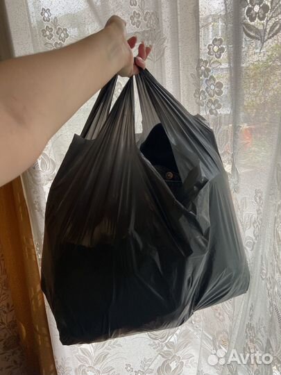 Два пакета вещей