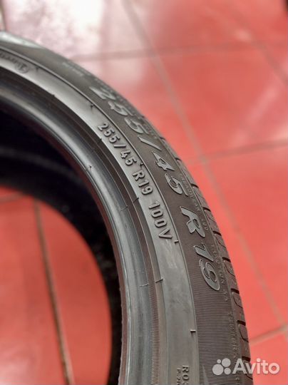 Pirelli Scorpion Verde 255/45 R19