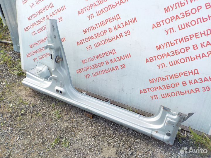 Порог правый со стойкой кузова Рено Клио Симбл