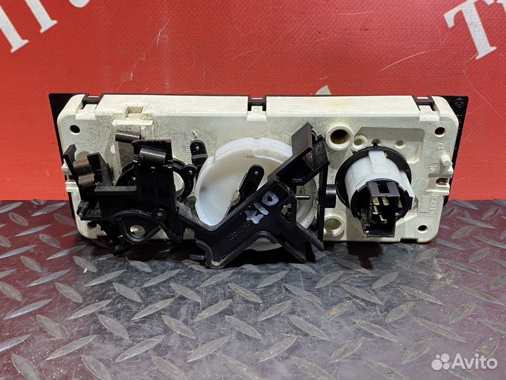 Блок управления отопителем Daf XF105