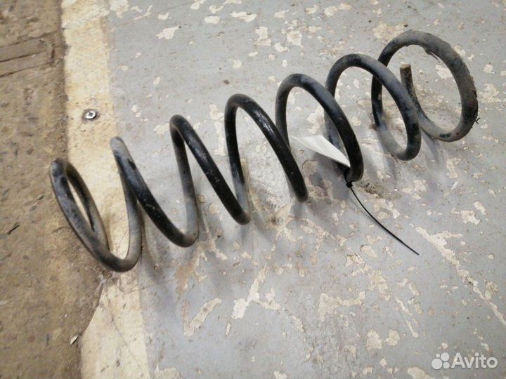 Пружина подвески задняя Mazda 3 BK LF 2008