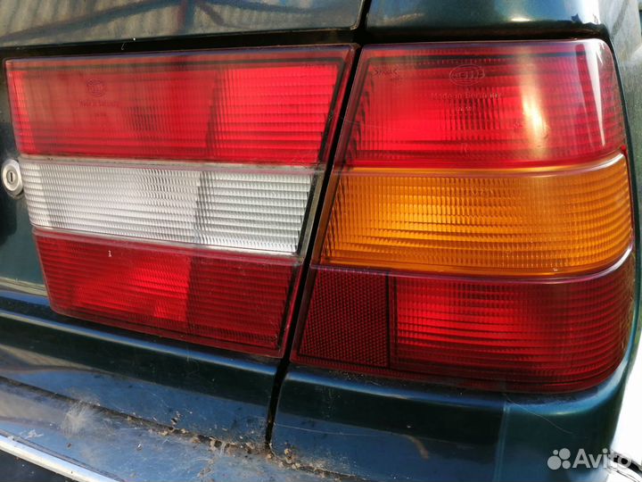 Volvo 960, задние фонари