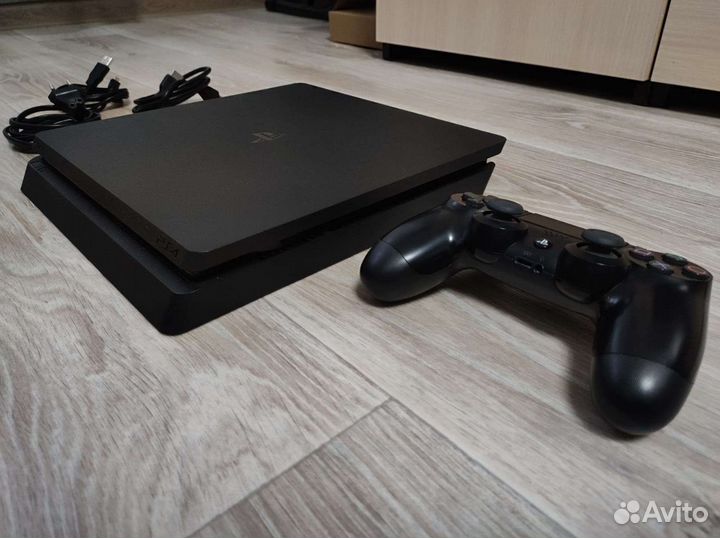Sony Playstation 4 slim 1tb
