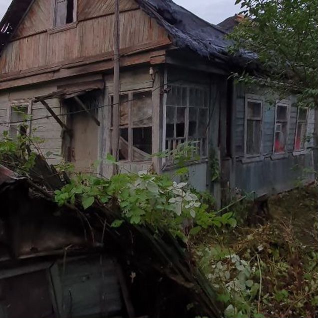 Доля: Дом 58,4 м² на участке 6 сот.