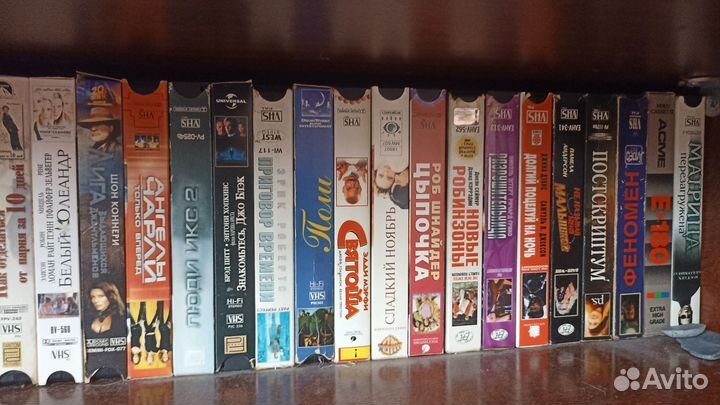 Видеокассеты с фильмами