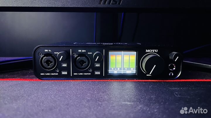 Внешняя звуковая карта Motu M2