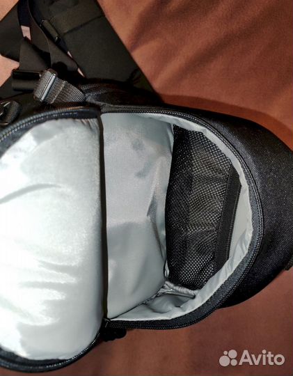 Фоторюкзак LowePro Slingshot 100 AW