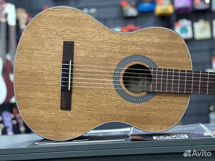 Классическая гитара sevillia IC-100M NS