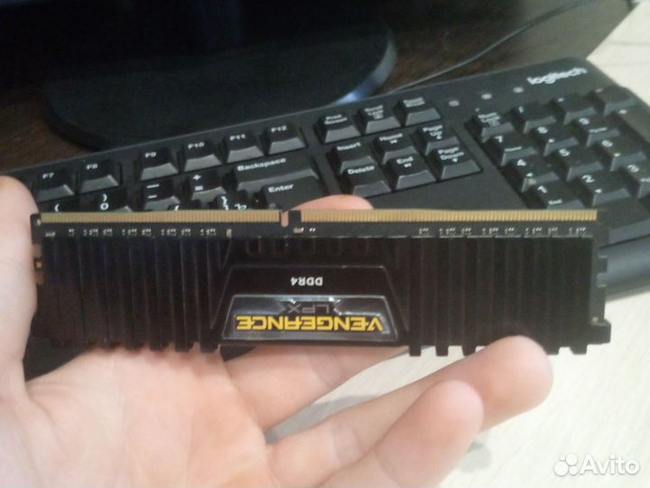 Оперативная память ddr4 8gb corsair vengeance lpx