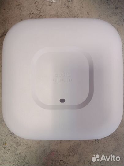 Точка доступа Cisco AIR-cap2702l-R-K9