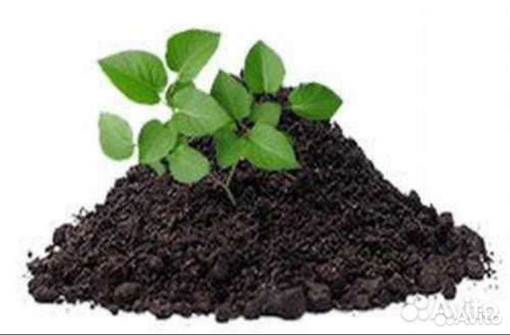 Чернозем и биогумус в мешках