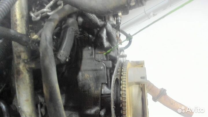 Двигатель разобран Isuzu Trooper, 2000