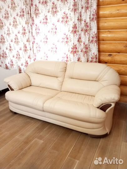 Кожаный диван Британика Новый