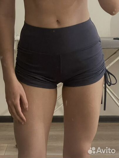 Шорты спортивнве s