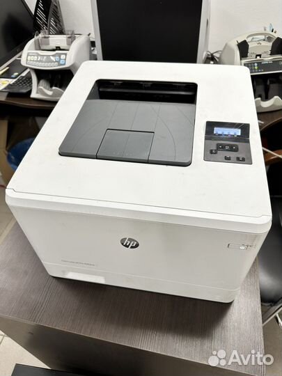 Принтер hp laser jet pro m452nw цветной