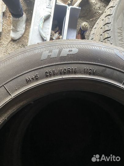 Goodyear Wrangler HP 255/60 R18 V