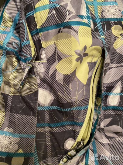 Куртка зимняя спортивная женская