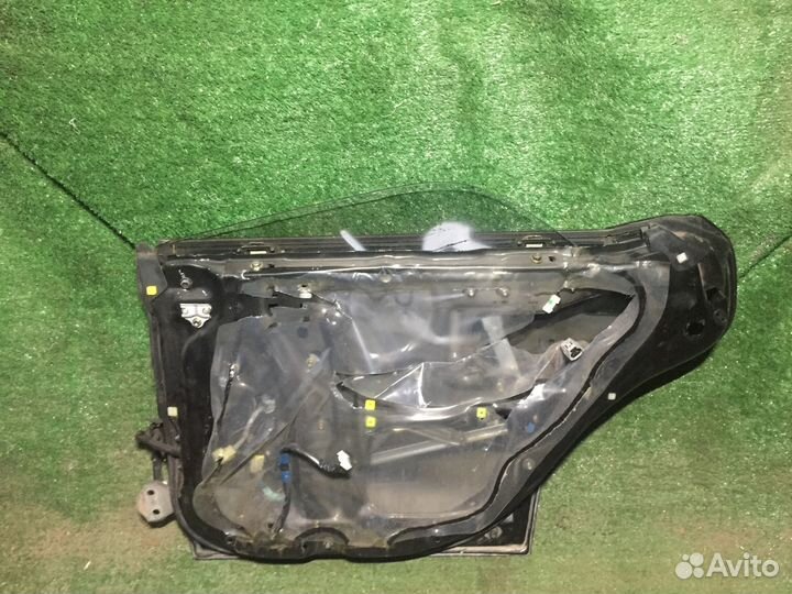 Дверь задняя правая Toyota Carina ED ST180 Пустая