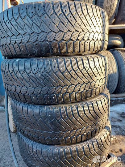 Continental ContiIceContact 4x4 235/55 R19 105T