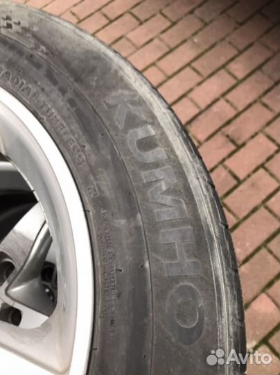 Kumho Ecsta HS51 205/60 R16