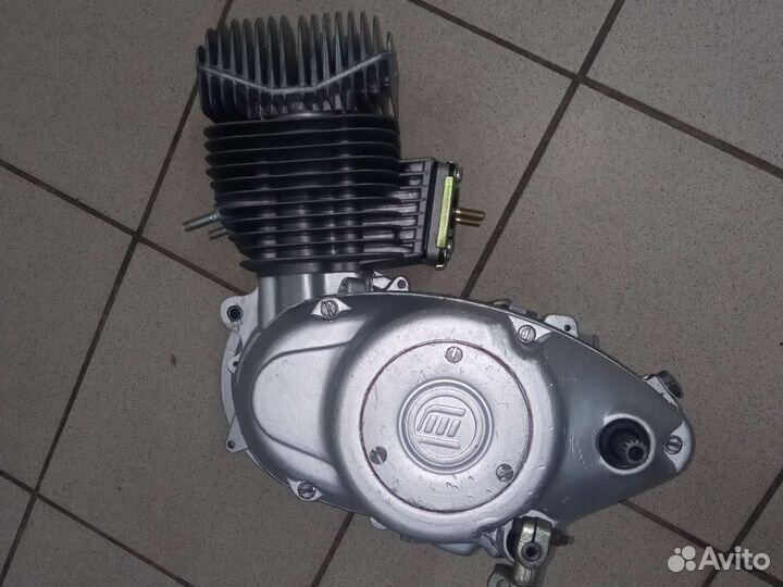 Двигатель на мотороллер муравей без генератора