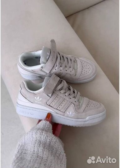 Кроссовки adidas 36-41