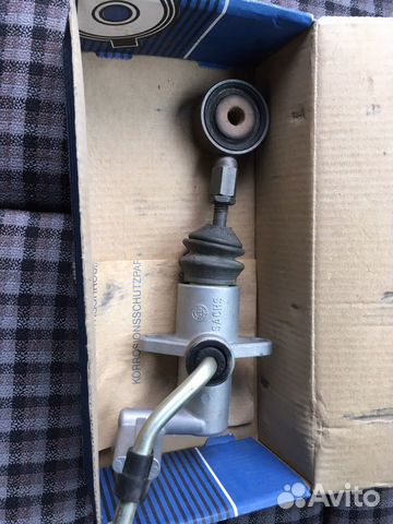 Новый главный цилиндр сцепления volkswagen audi